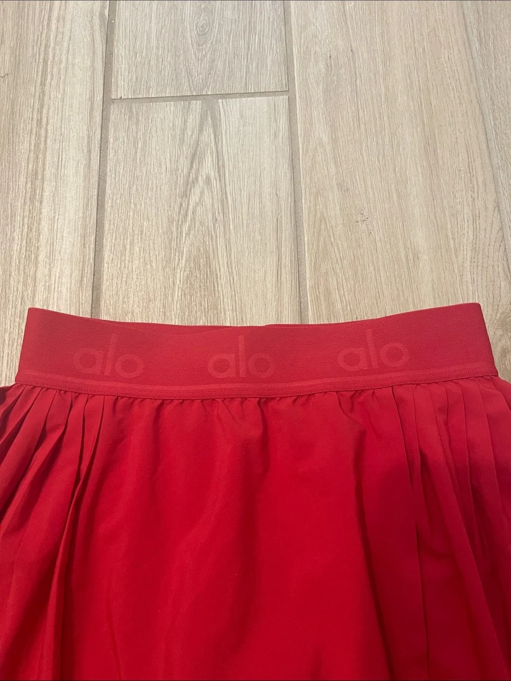 Alo Yoga Aces Pleated Tennis Skirt Skort Classic Red Sz M 8-10 W6235R